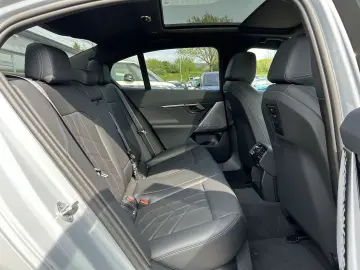 BMW 540d xDrive M Sport PANO AHK LED ACC 360 H&K 21