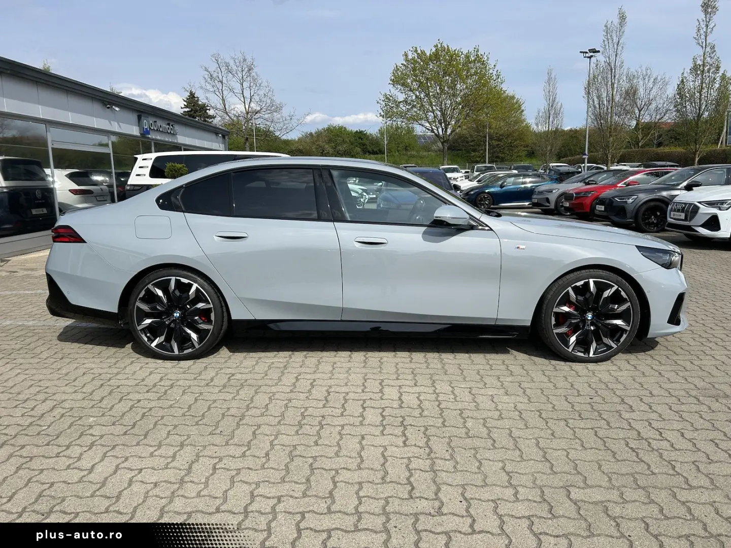 BMW 540d xDrive M Sport PANO AHK LED ACC 360 H&K 21