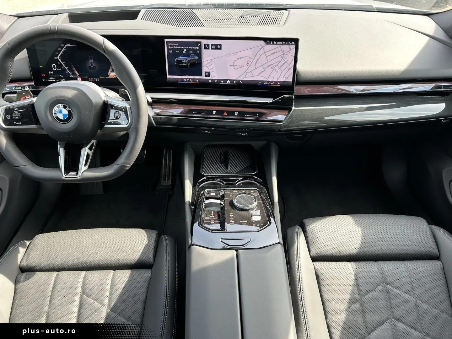 BMW 540d xDrive M Sport PANO AHK LED ACC 360 H&K 21