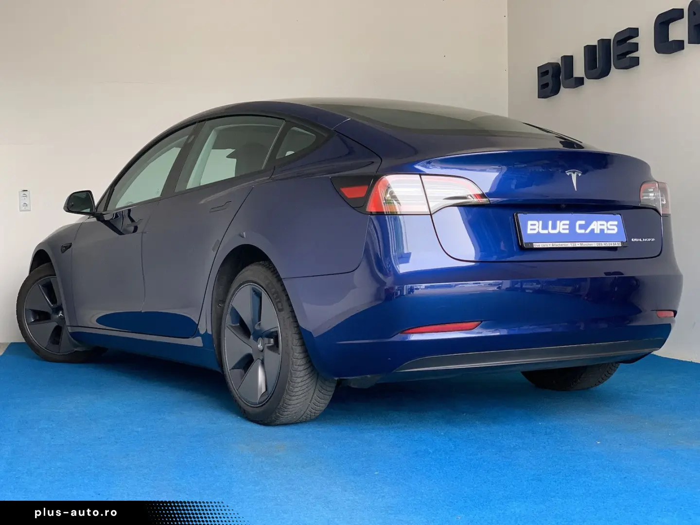 TESLA Model 3 Long Range Dual AWD Klima SHZ 360 Pano 8