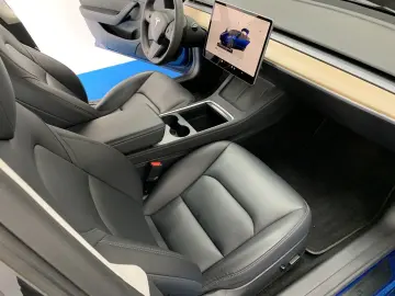 TESLA Model 3 Long Range Dual AWD Klima SHZ 360 Pano 8