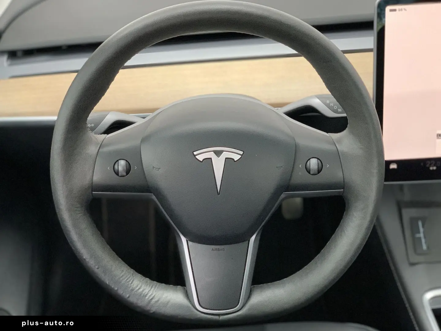 TESLA Model 3 Long Range Dual AWD Klima SHZ 360 Pano 8