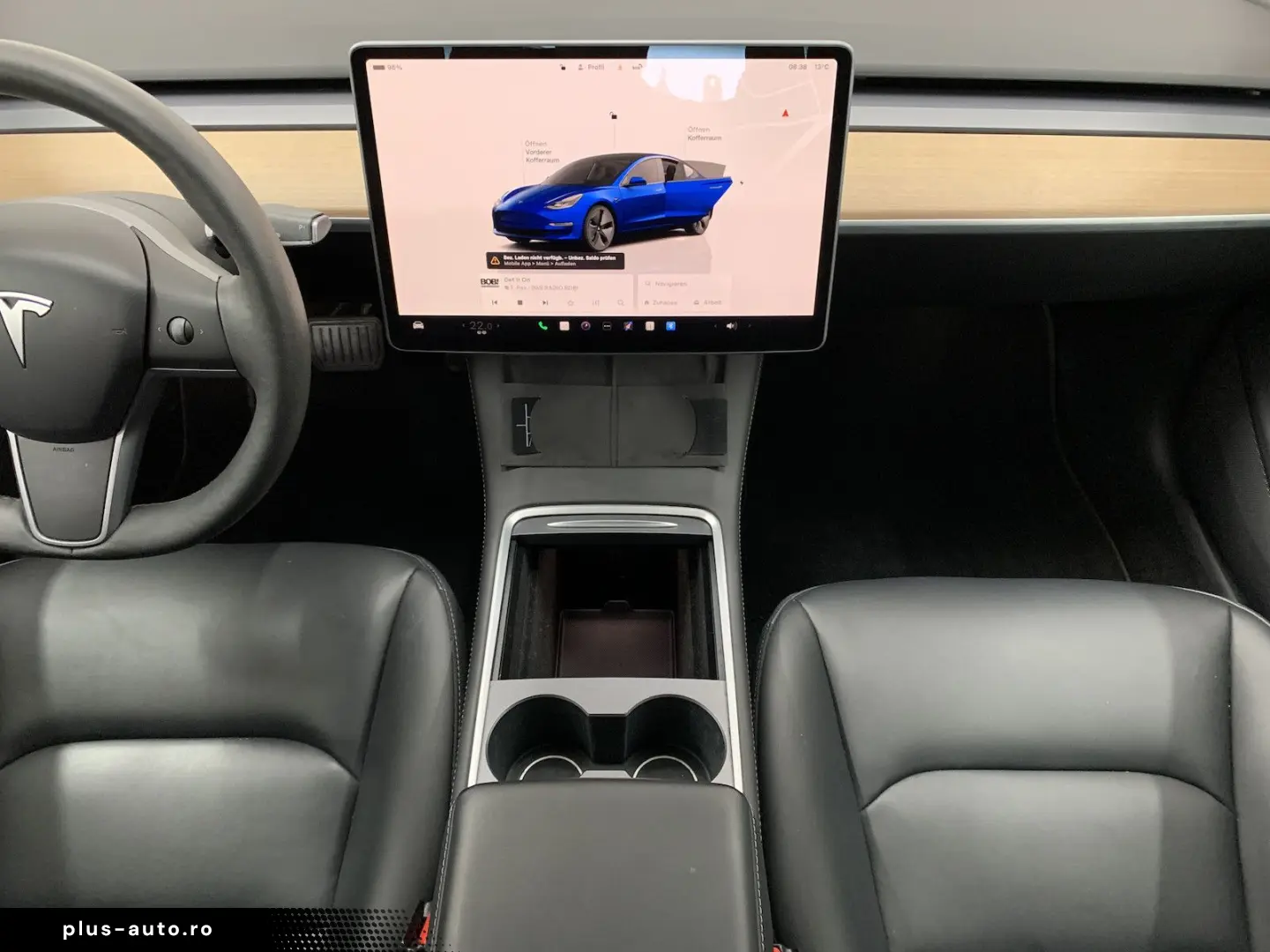 TESLA Model 3 Long Range Dual AWD Klima SHZ 360 Pano 8