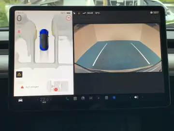 TESLA Model 3 Long Range Dual AWD Klima SHZ 360 Pano 8