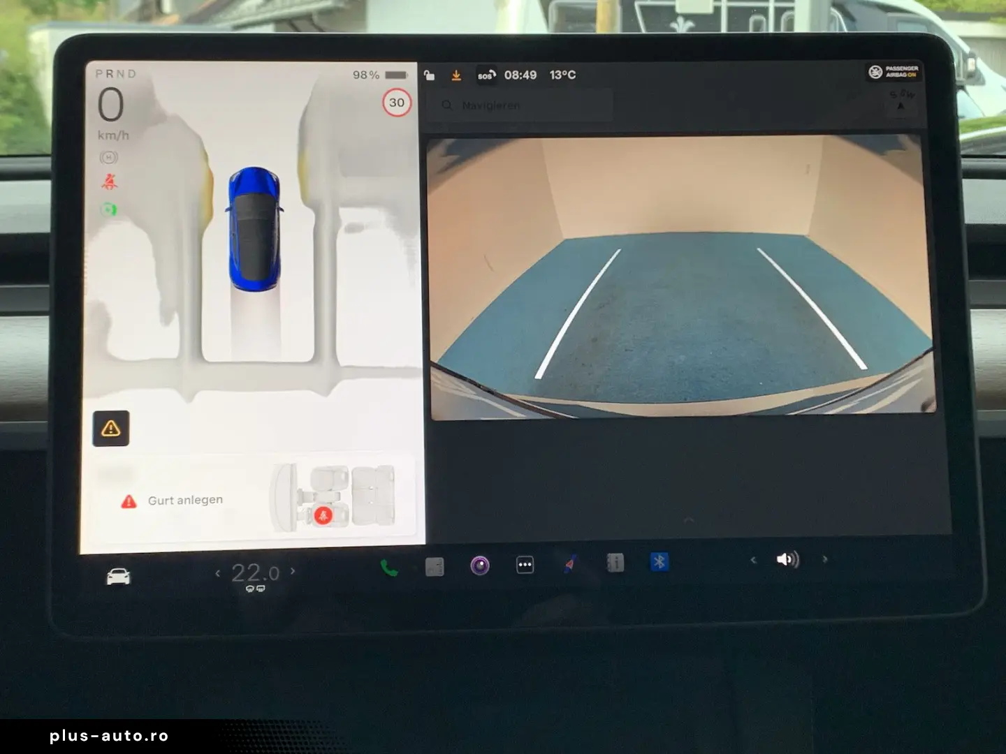 TESLA Model 3 Long Range Dual AWD Klima SHZ 360 Pano 8