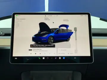 TESLA Model 3 Long Range Dual AWD Klima SHZ 360 Pano 8