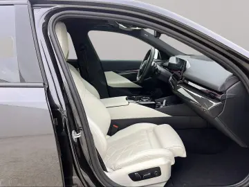 BMW 550e xDrive Limousine M Sport Driv.Assist.Prof