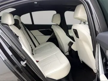 BMW 550e xDrive Limousine M Sport Driv.Assist.Prof