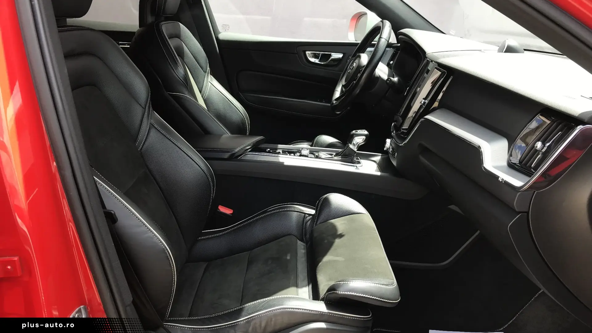 Volvo XC60 D4 R-Design