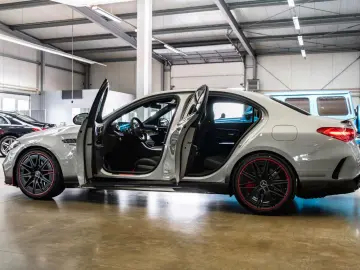 MERCEDES-BENZ C 63 AMG 4M  S E Perf  AMG F1 EDITION