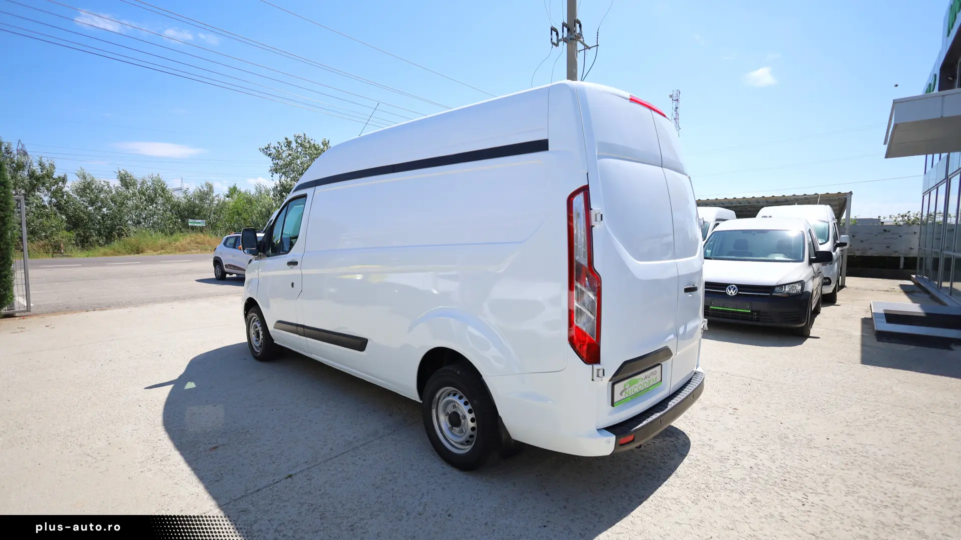 Ford Transit Custom L2H2 2.0D 130 CP