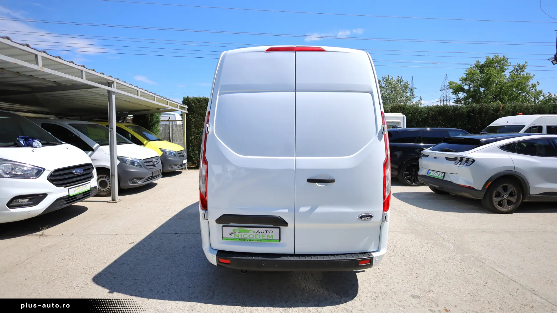Ford Transit Custom L2H2 2.0D 130 CP