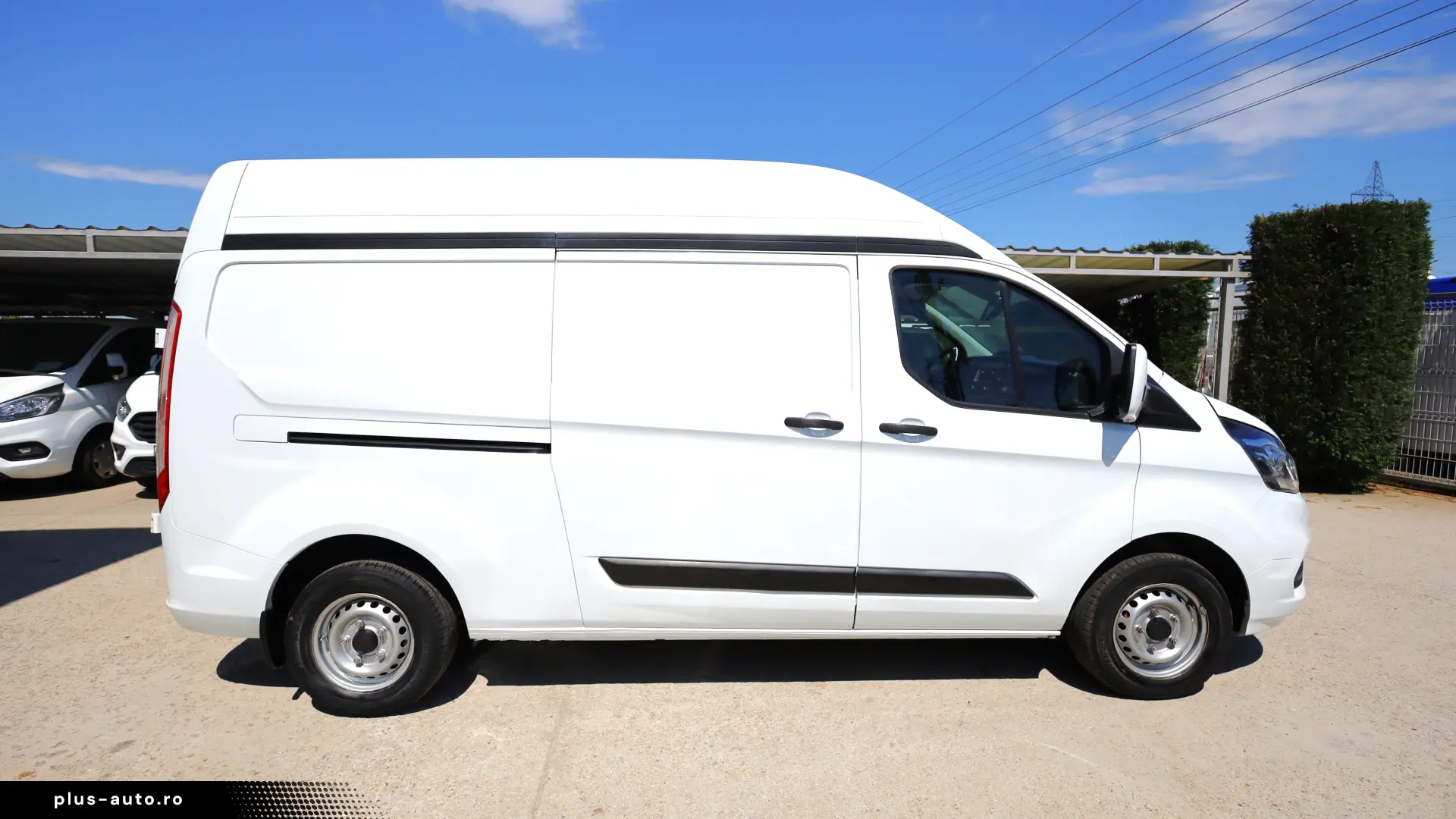 Ford Transit Custom L2H2 2.0D 130 CP