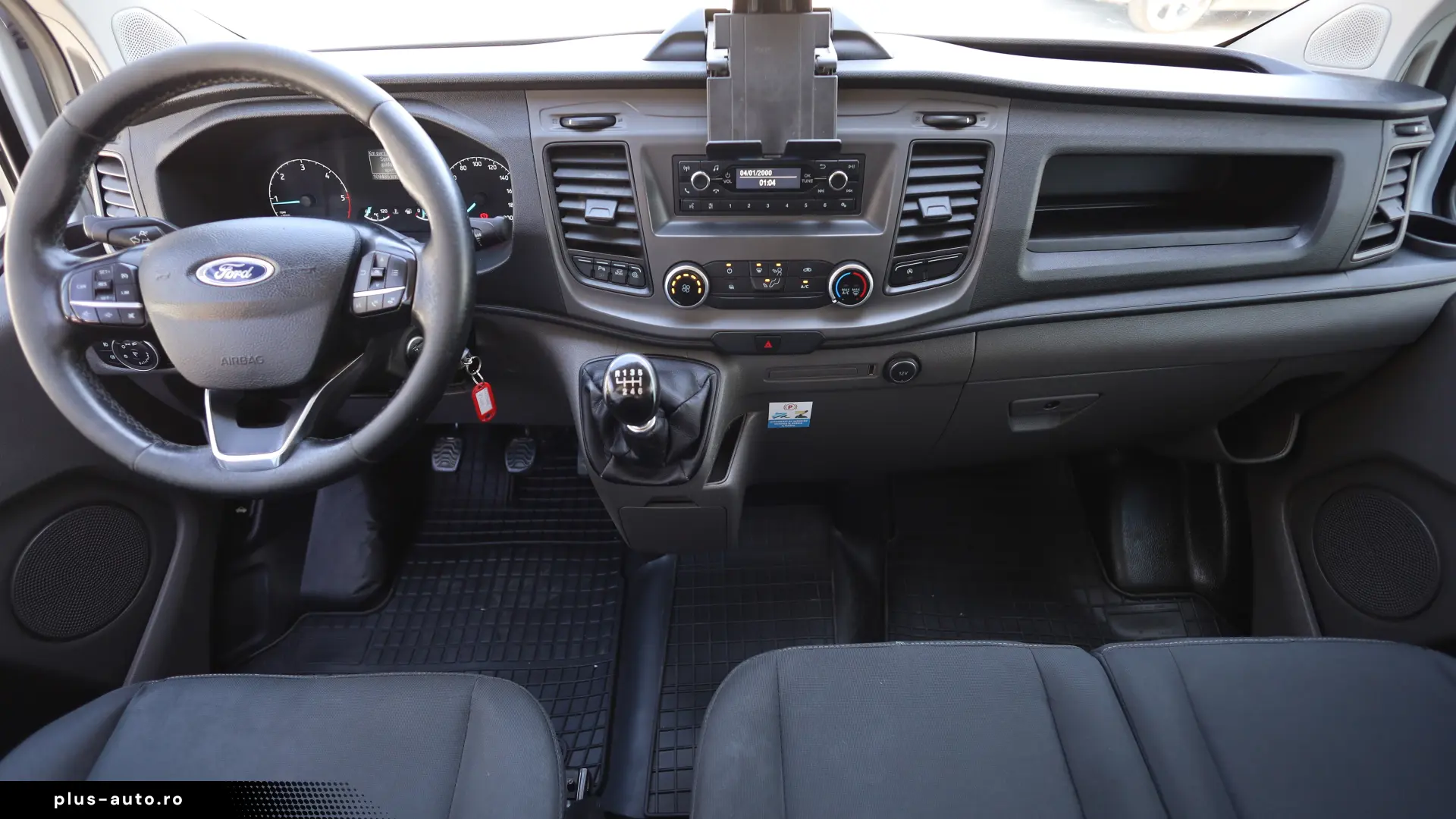 Ford Transit Custom L2H2 2.0D 130 CP