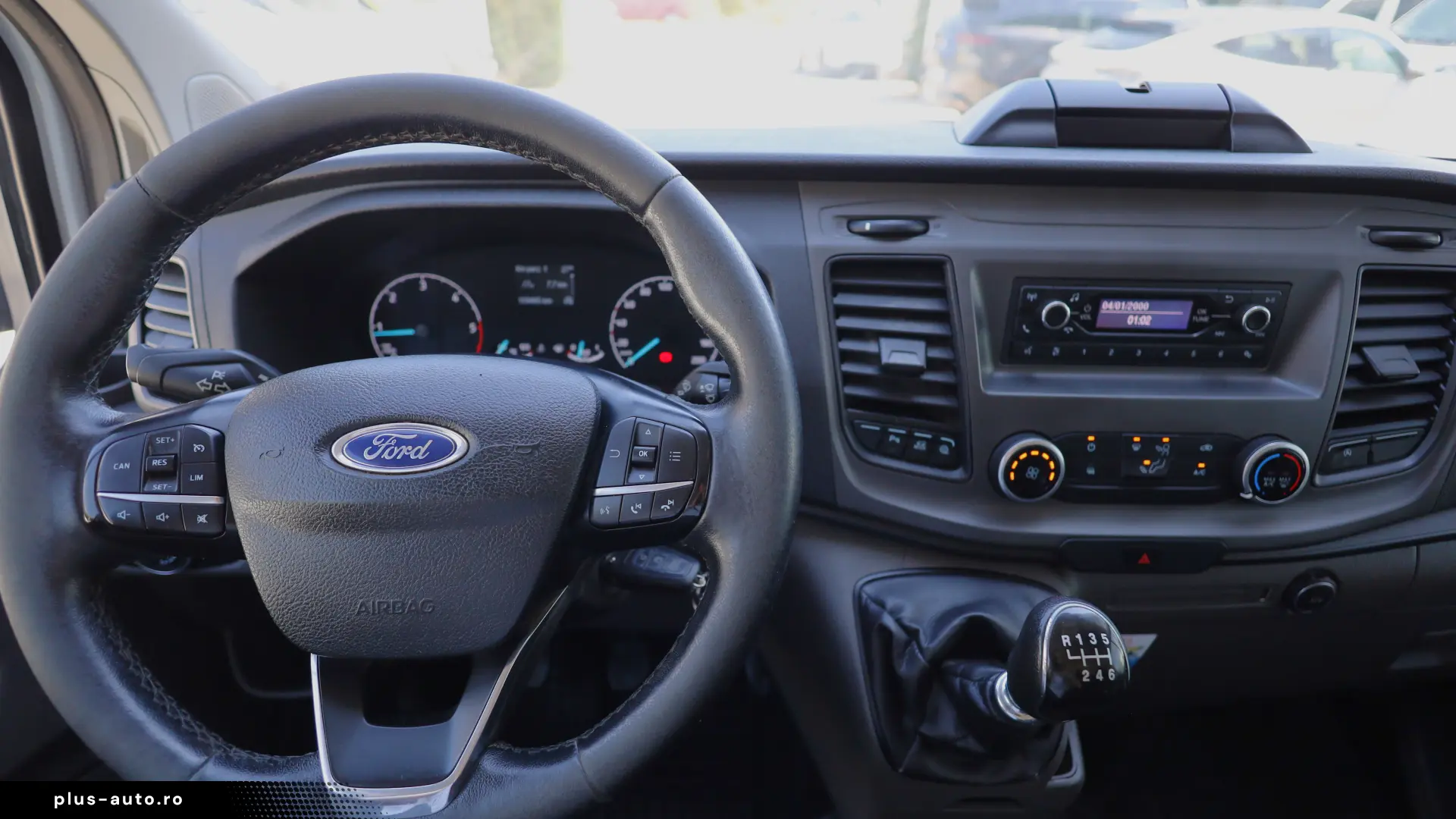 Ford Transit Custom L2H2 2.0D 130 CP