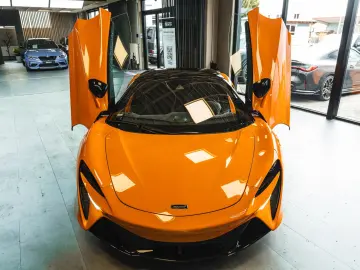 MCLAREN Artura Spider   Alcantara   Bowers & Wilkins