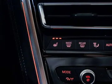BMW M8 Competition Gran Coupé - VAT - Carbon - Laser