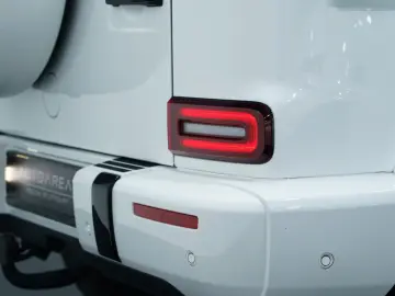 MERCEDES-BENZ G 500 AMG 9G Burmester® Distronic Multibeam
