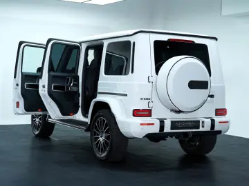 MERCEDES-BENZ G 500 AMG 9G Burmester® Distronic Multibeam