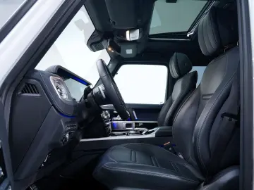 MERCEDES-BENZ G 500 AMG 9G Burmester® Distronic Multibeam
