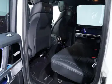 MERCEDES-BENZ G 500 AMG 9G Burmester® Distronic Multibeam