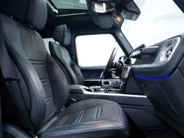 MERCEDES-BENZ G 500 AMG 9G Burmester® Distronic Multibeam