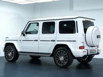 MERCEDES-BENZ G 500 AMG 9G Burmester® Distronic Multibeam
