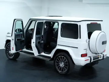 MERCEDES-BENZ G 500 AMG 9G Burmester® Distronic Multibeam