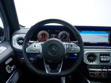 MERCEDES-BENZ G 500 AMG 9G Burmester® Distronic Multibeam