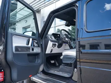 MERCEDES-BENZ AMG G 63 MANUFAKTUR SUPERIOR BURMESTER®3D