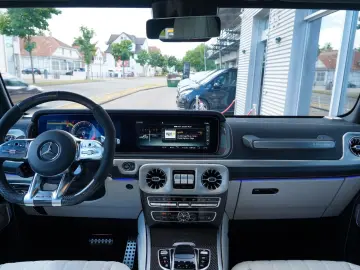 MERCEDES-BENZ AMG G 63 MANUFAKTUR SUPERIOR BURMESTER®3D