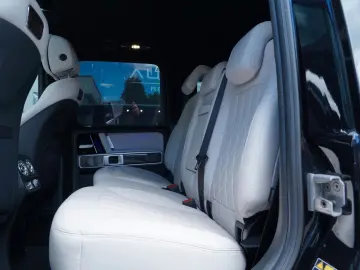 MERCEDES-BENZ AMG G 63 MANUFAKTUR SUPERIOR BURMESTER®3D