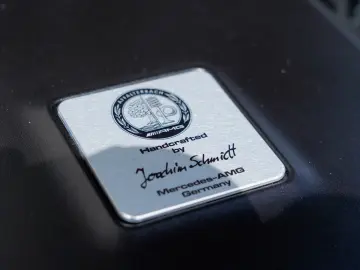 MERCEDES-BENZ AMG G 63 MANUFAKTUR SUPERIOR BURMESTER®3D
