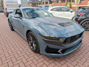 Ford Mustang Fastback 5.0 l Ti-VCT V8 Auto Dark Horse