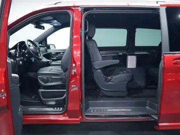 MERCEDES-BENZ V 300 d AMG Line 9G LED Burmester® 360  Distro