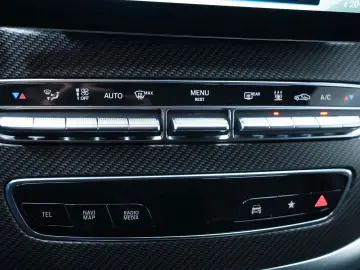 MERCEDES-BENZ V 300 d AMG Line 9G LED Burmester® 360  Distro