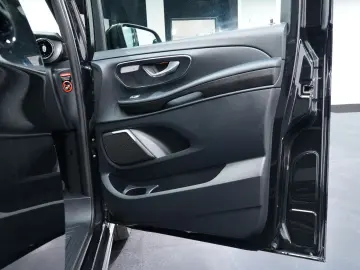 MERCEDES-BENZ V 300 d 4M EDITION Extralang AMG Line