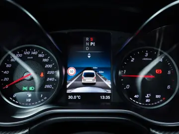 MERCEDES-BENZ V 300 d 4M EDITION Extralang AMG Line