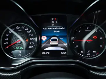 MERCEDES-BENZ V 300 d 4M EDITION Extralang AMG Line