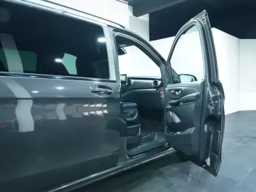 MERCEDES-BENZ V 300 d Extralang AVANTGARDE EDITION