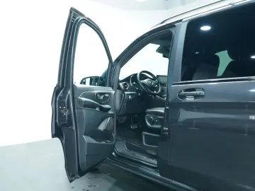 MERCEDES-BENZ V 300 d Extralang AVANTGARDE EDITION