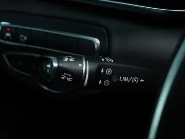 MERCEDES-BENZ V 300 d Extralang AVANTGARDE EDITION