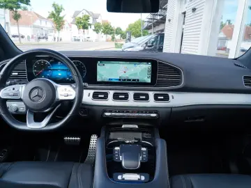 MERCEDES-BENZ GLE 350 de 4M 3xAMG AIRMATIC PANO BURMESTER