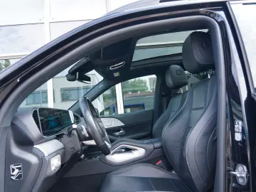 MERCEDES-BENZ GLE 350 de 4M 3xAMG AIRMATIC PANO BURMESTER