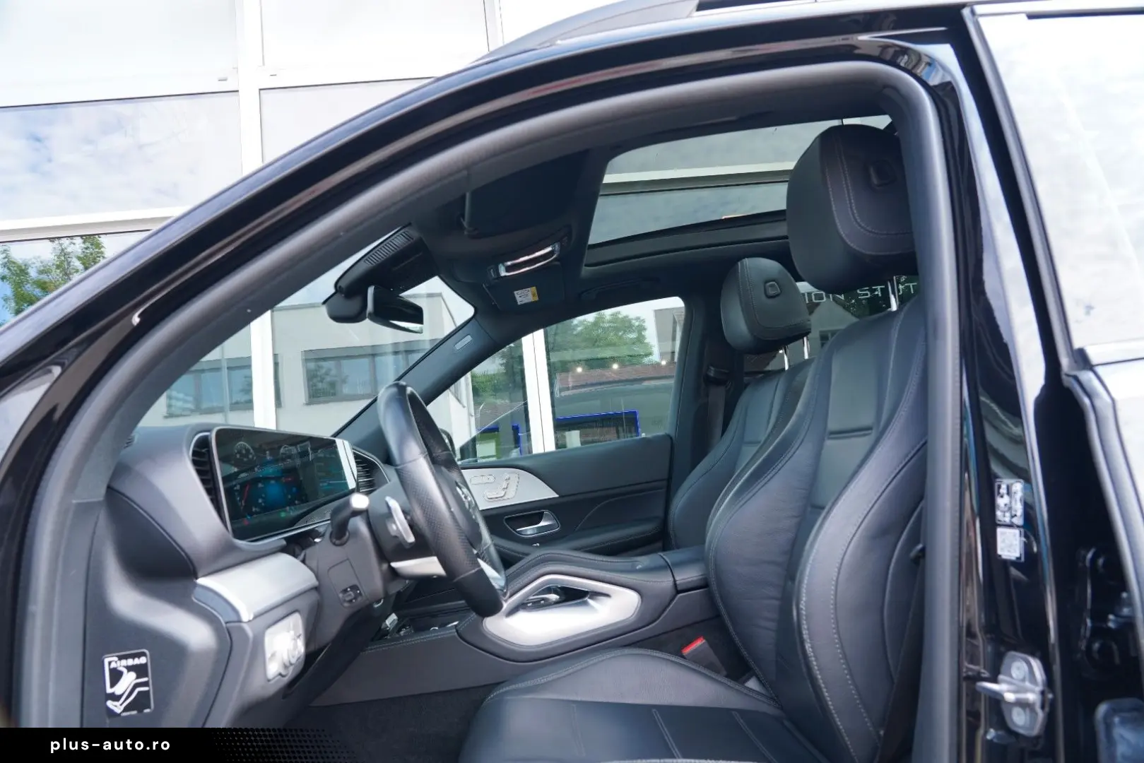 MERCEDES-BENZ GLE 350 de 4M 3xAMG AIRMATIC PANO BURMESTER