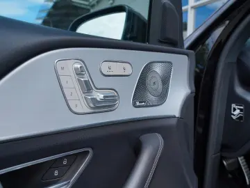 MERCEDES-BENZ GLE 350 de 4M 3xAMG AIRMATIC PANO BURMESTER