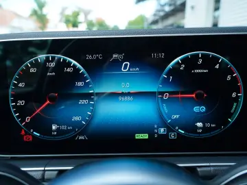 MERCEDES-BENZ GLE 350 de 4M 3xAMG AIRMATIC PANO BURMESTER