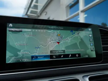 MERCEDES-BENZ GLE 350 de 4M 3xAMG AIRMATIC PANO BURMESTER