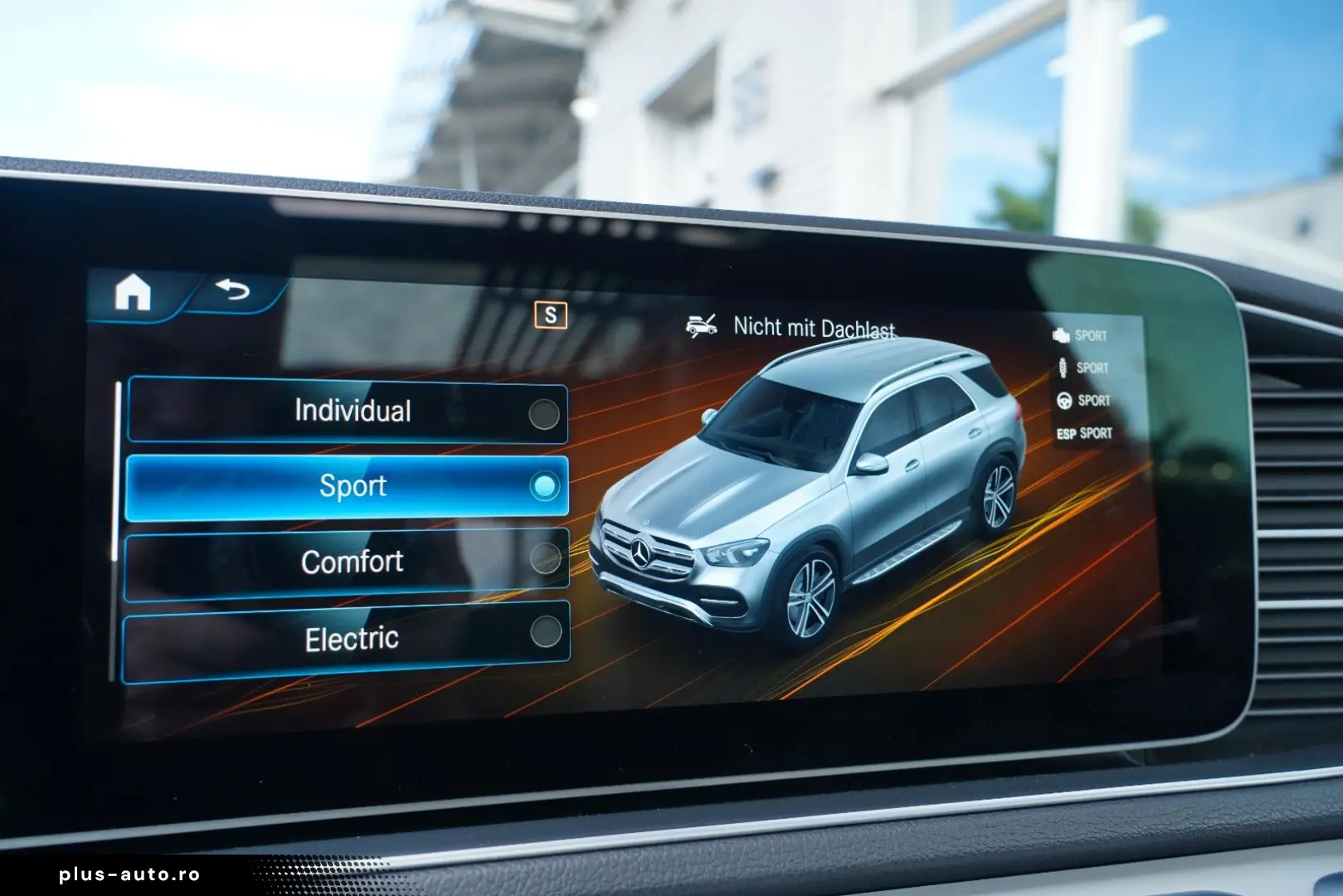 MERCEDES-BENZ GLE 350 de 4M 3xAMG AIRMATIC PANO BURMESTER