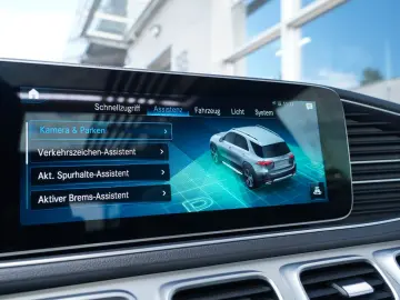 MERCEDES-BENZ GLE 350 de 4M 3xAMG AIRMATIC PANO BURMESTER